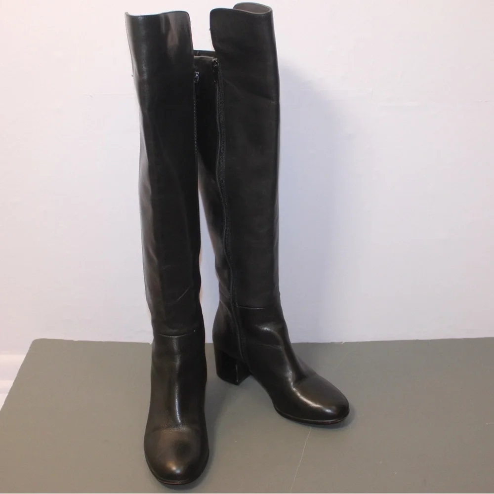 424 Lord & Taylor Black Leather Over the Knee Boots Women’s Size 6 Classic